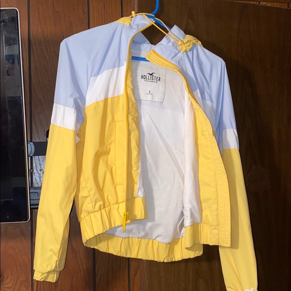 Hollister Windbreaker